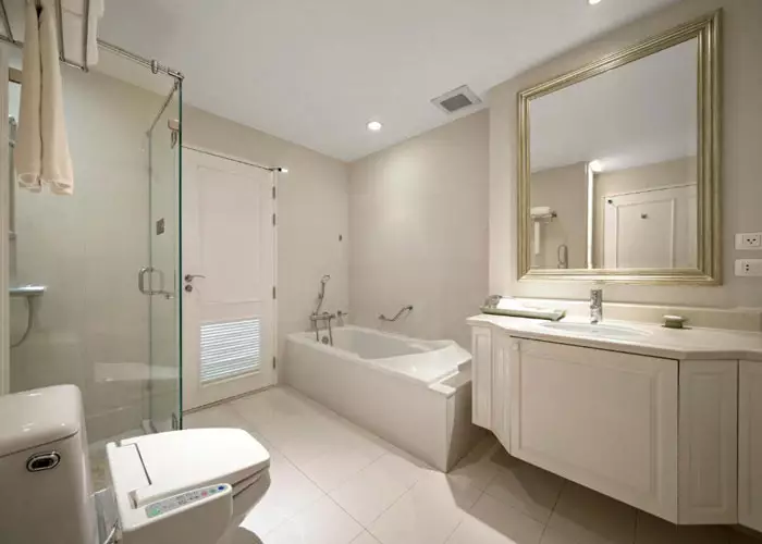 هتل گرند سنتر پوینت رتچادامری بانکوک